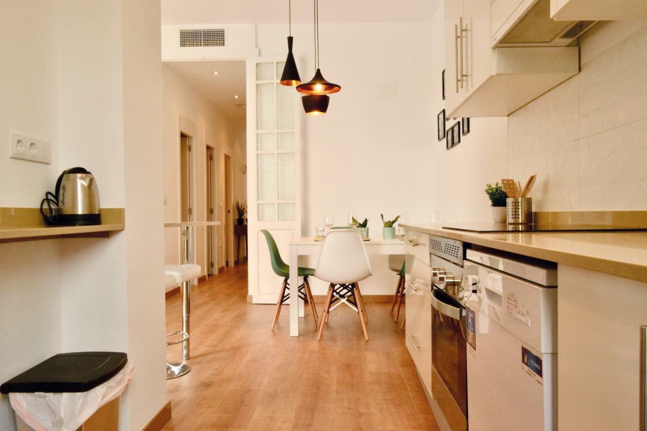 Hola Valencia - Holiday Apartments Bagian luar foto
