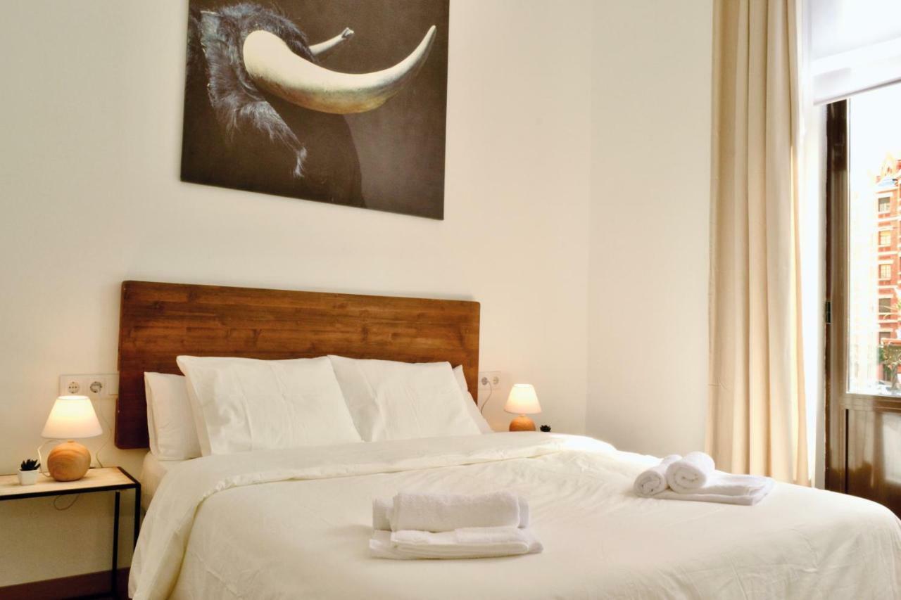 Hola Valencia - Holiday Apartments Bagian luar foto