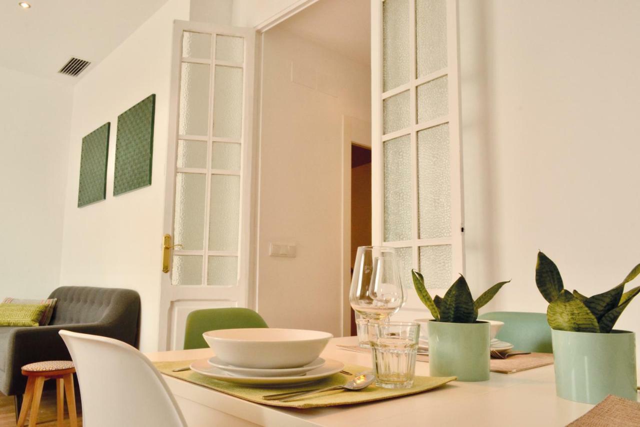 Hola Valencia - Holiday Apartments Bagian luar foto