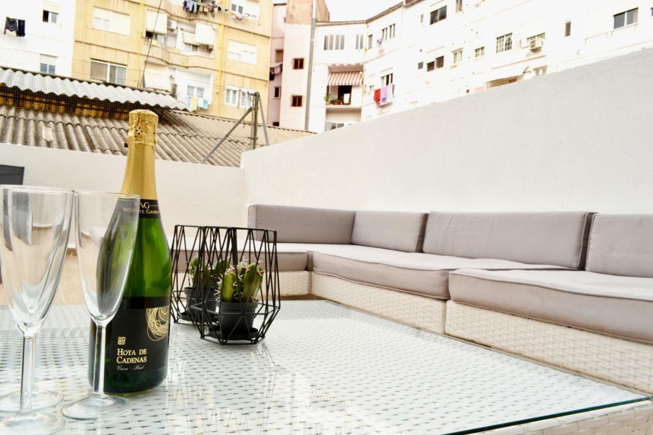 Hola Valencia - Holiday Apartments Bagian luar foto